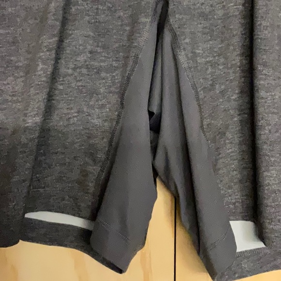 Lululemon men’s shorts size M color gray - Picture 2 of 11